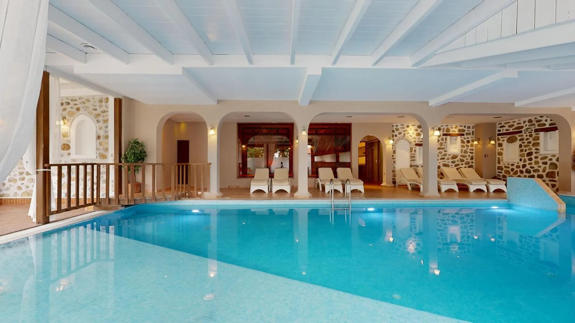 Acrotel Athena Residence Elia Nikitis