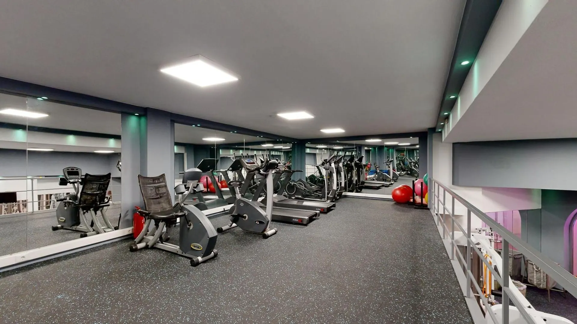 Acrotel Athena Residence Elia Nikitis